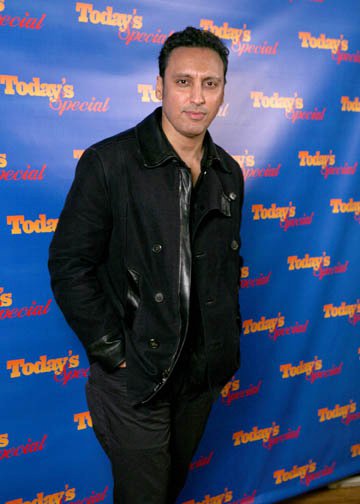 Aasif Mandvi